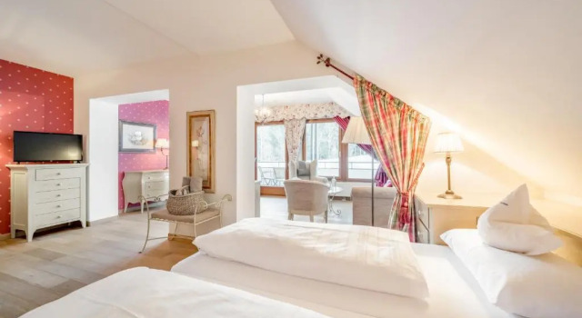 Люкс с балконом Royal Hotel Hinterhuber
