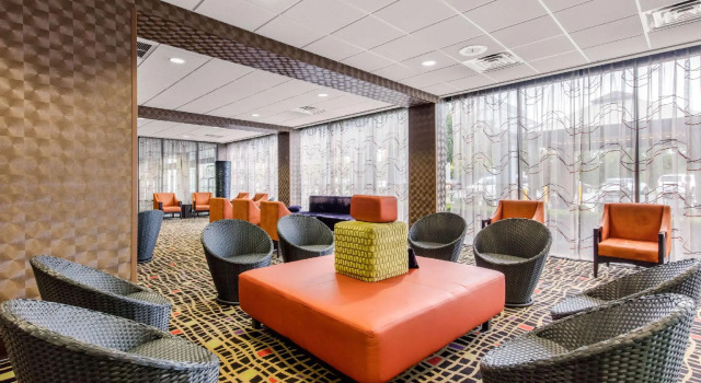 Holiday Inn Nashville Downtown - Stadium, an IHG Hotel, Prenota Hotel Hotel a Tennessee con piscina, Piscina