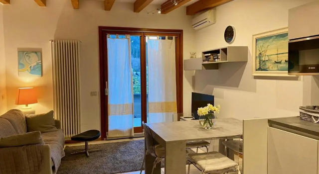 Silver Thermal Home
