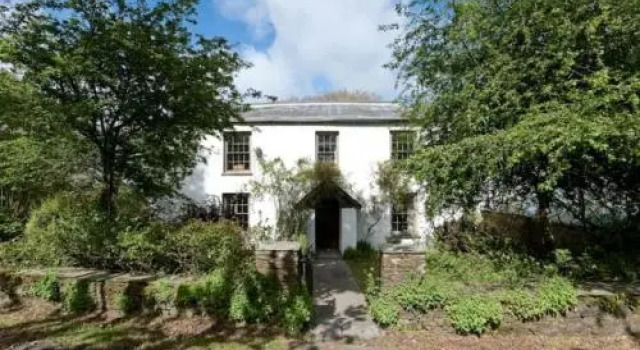 Helsett Farmhouse
