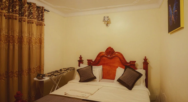 Evelyn Apartments Kampala