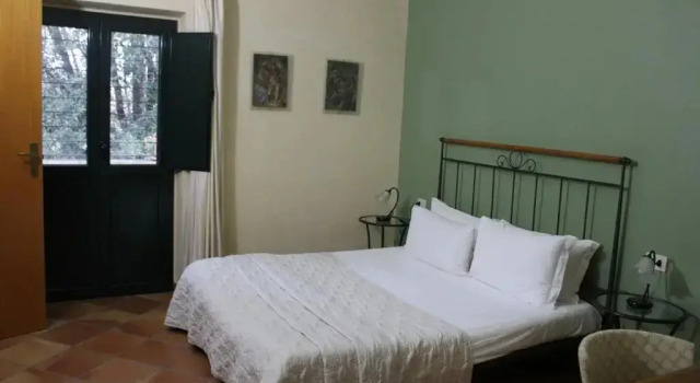 Casale Delle Arti, Book Hotel Hotels in Abruzzo with Parking, Parking