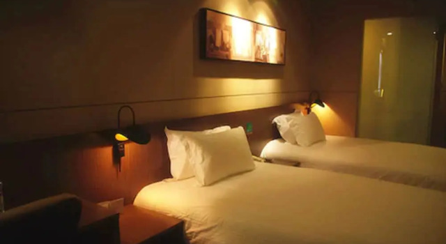 Двухместный номер Standard Jin Jiang Inn ShangHai HongQiao Station