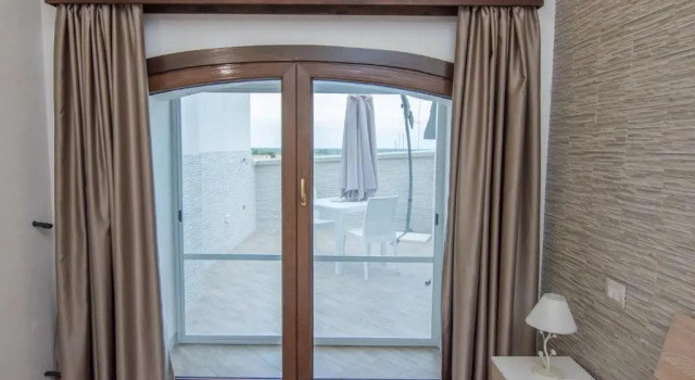 Rifugio Massafera 2, Book Hotel Hoteller i Massafra med parkering, Parkering