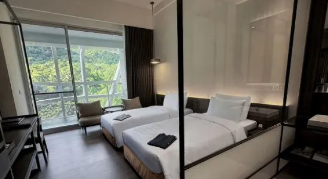 Двухместный номер Superior с видом на горы Orient Luxury Hotel-Jiao Xi