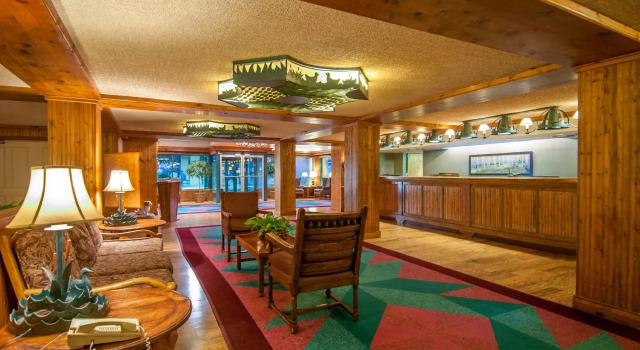 Cabot Lodge Millsaps, Varaa Hotelli Hotellit New England uima-altaalla, Uima-allas
