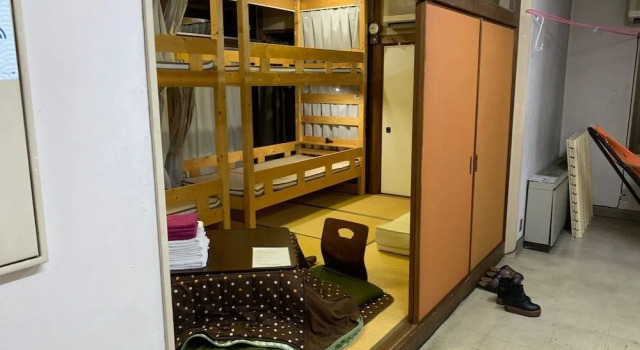 Cheap Inn Atotetsu, Book Hotel Hoteller i Kure med parkering, Parkering