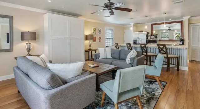 Cloud Suite on Duval Luxury Condo Epic Location