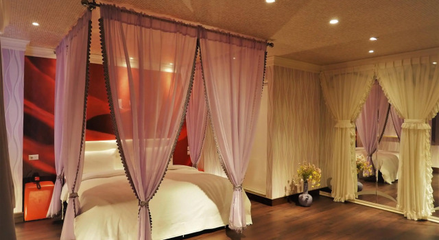 Day Chen Hotel
