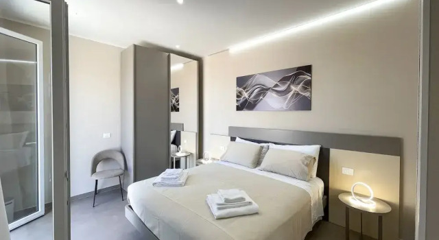 Settimo Cielo al Massimo Guest House, Забронировать Гостевой дом Отели Палермо с парковкой, рядом с Кафедральный собор, Парковка