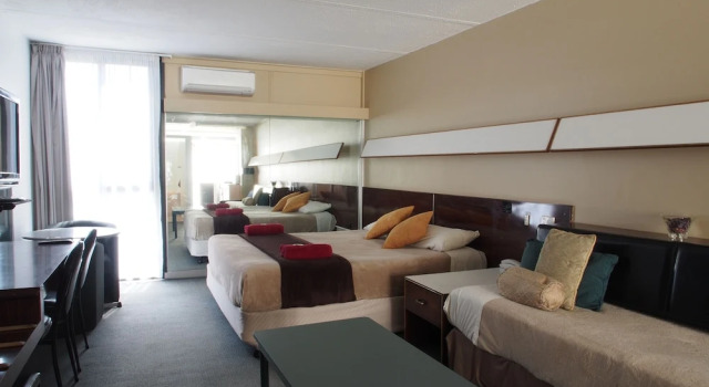 Люкс City Beach Motel