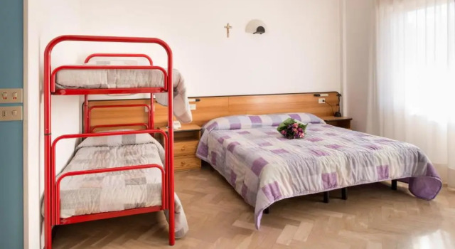 Четырёхместный номер Standard Hotel Crocenzi