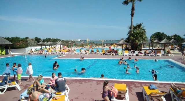 camping 4 étoiles le lac des rêves, Book Campground Perols Hérault