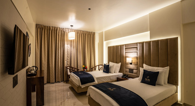 Mastiff Grand The Sia Palace Suites & Banquets, Khopoli, Near Imagica, Забронировать Отель Отели штата Махараштры 3 звезды, 3*