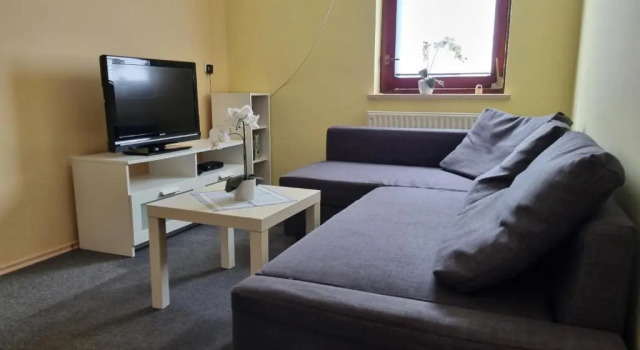 Apartma Tanja, Забронировать Отель Отели Камник с парковкой, Парковка