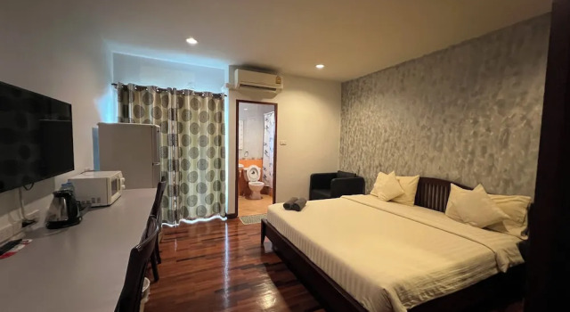 Студия с балконом Kanavera House Serviced Apartment