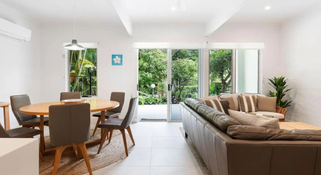 Little Cove Townhouse 7 Pandanus Street 14, Забронировать Отель Нуса-Хедс Noosa, рядом с Нуса-Хилл