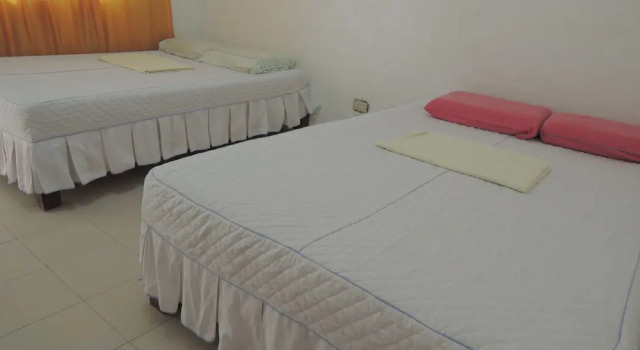 Batong Malunhaw, Buchen Sie Hotel Madridejos Philippinen