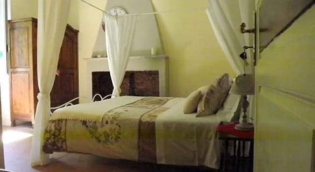 Номер Superior B&B Il Tempo Del Vento in front of the Castle