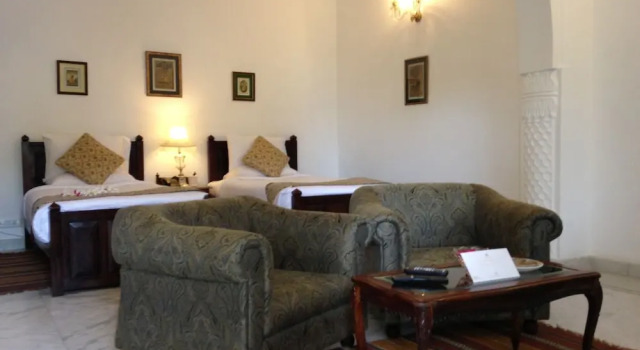 Deluxe Zimmer Talabgaon Castle Heritage Resort
