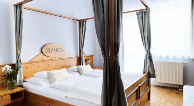 Двухместный номер Standard с балконом Hotel Garni Thermenoase