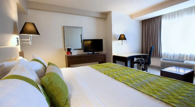 Номер Standard с красивым видом из окна Holiday Inn Puebla La Noria by IHG