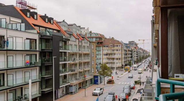 BE NWP Albe 295-0304, Varaa Huoneisto Hotellit Brussels pysäköinnillä, Pysäköinti