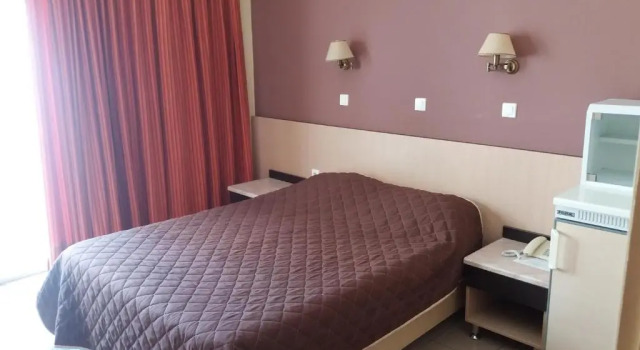 Одноместный номер Standard Paritsa Hotel