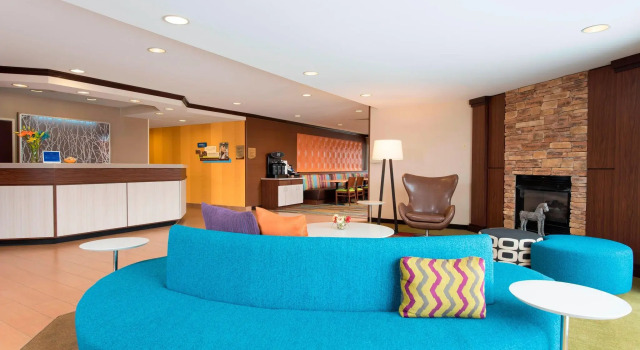 Fairfield Inn and Suites by Marriott Chicago St. Charles, Boek Hotel Sint Charles 