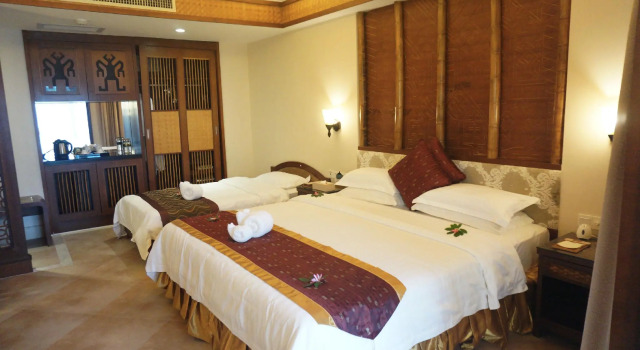 Hainan Nongken Nantian Hot Spring lnternational Resort Hotel, Book Resort Sanya Hainan