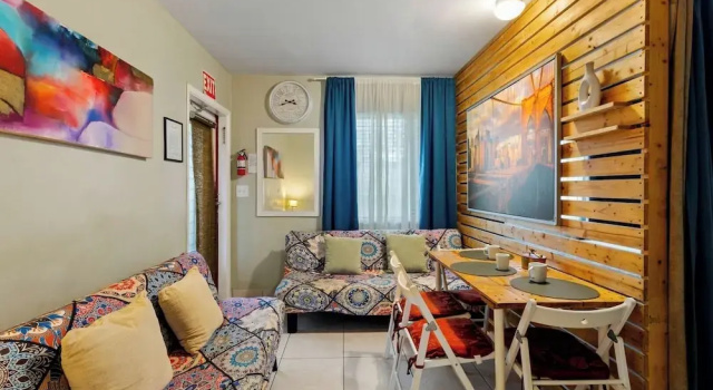 Апартаменты Spacious 1BR in Hollywood FL Pet-friendly, Parking