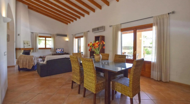 Modern villa with private pool 15 km from the sea