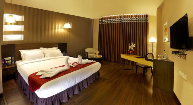 Номер Deluxe Five Elements Hotels North Avenue Delhi