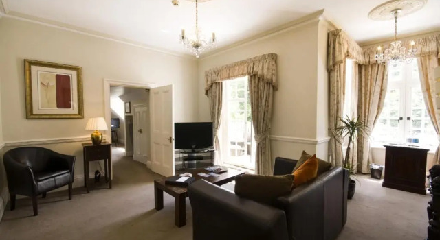Люкс Luxury Chateau La Chaire Hotel