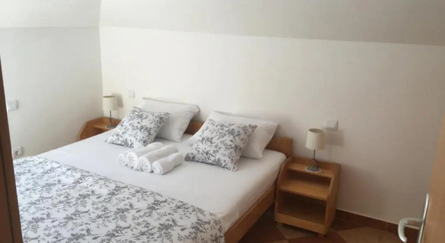 Апартаменты Мансарда c 1 комнатой Apartments and Rooms Katija & Egon