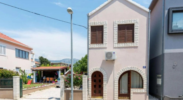 Stone Haven Apartment, Book Apartment Kaštela Split-Dalmatia County