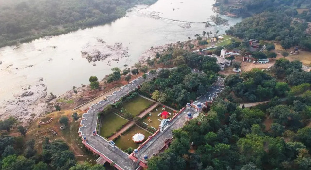 Двухместный номер Standard с видом на бассейн Bundelkhand Riverside