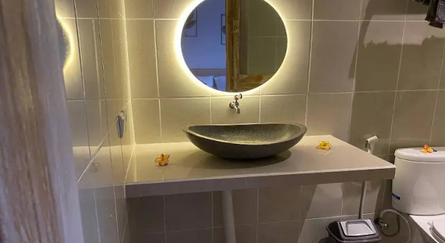 Deluxe Doppel Zimmer mit Balkon Umah Dayuh