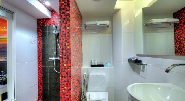 Двухместный номер Standard с балконом Aspira Skyy Sukhumvit 1