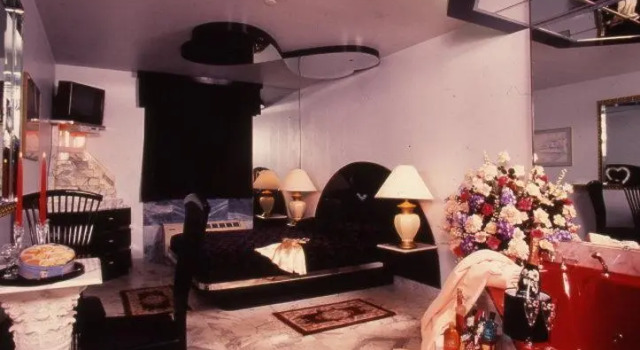 Люкс Paris Suites Hotel