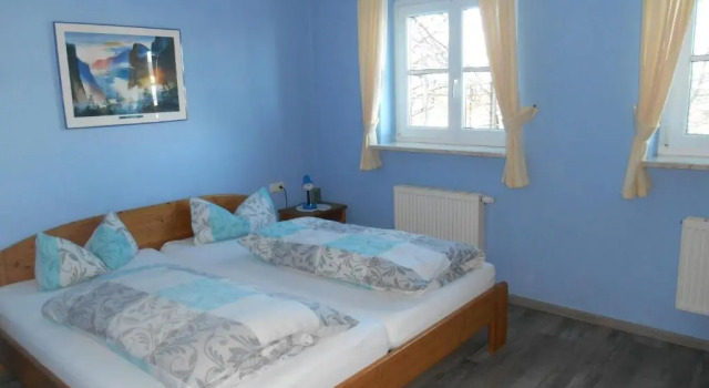 Ferienwohnung Rath, Rezerwuj Hotel Irsengund Bawaria