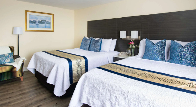 Четырёхместный номер Standard Rodeway Inn Middletown - Newport