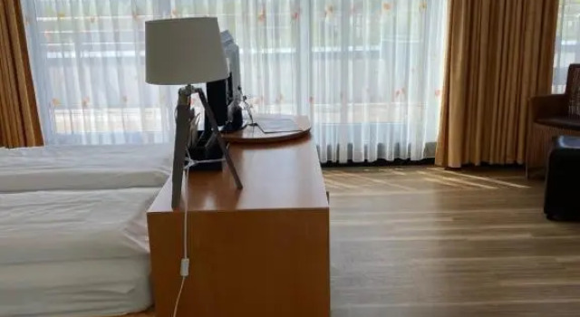 Двухместный номер Standard с балконом Hotel Benserhof Garni am Hafen