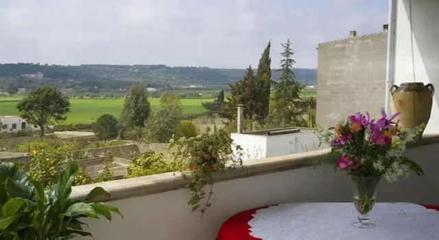 B&B Vigna La Corte, Book Bed and Breakfast Hotels in Alessano with Parking, Parking