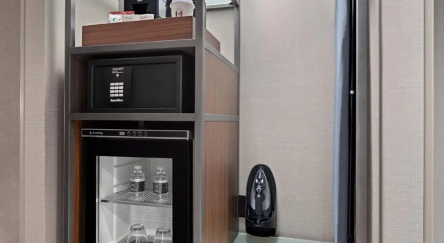 Двухместный номер Standard AC Hotel by Marriott New York Downtown