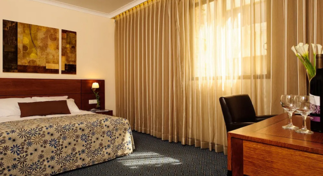 Standard Einzel Zimmer Caesar Premier Jerusalem Hotel
