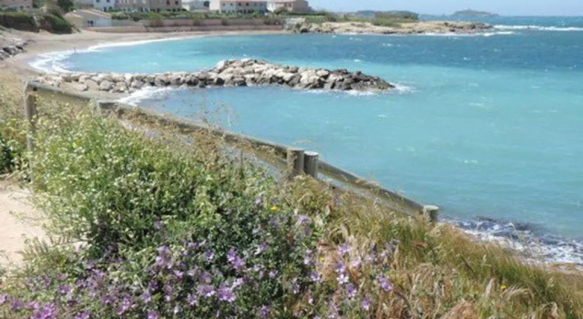 Appartement Six-Fours-les-Plages, 2 pièces, 4 personnes - FR-1-316-16, Забронировать Апартаменты/квартира Отели Сис-Фур-Ле-Плаж с парковкой, Парковка