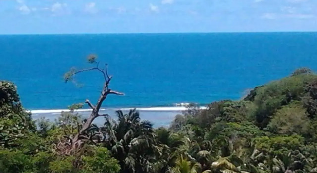 Charlotte Villa, Réserver Villa Takamaka Mahé