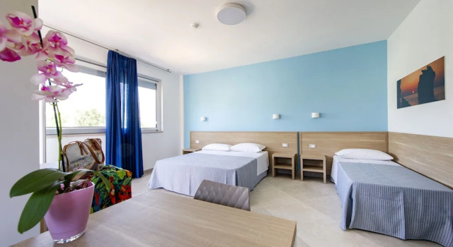 Люкс Comfort Hotel Residence Torre Del Porto