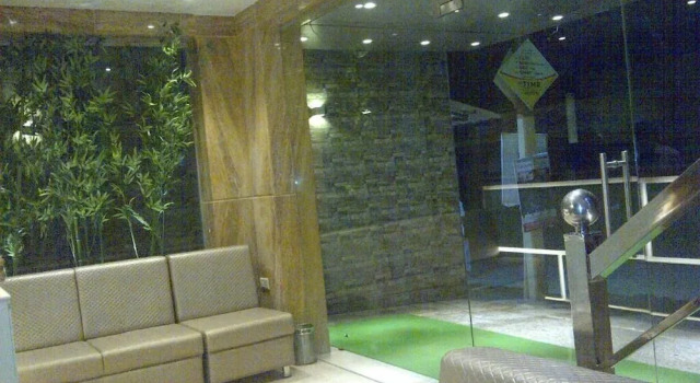 Hotel Grand Parkway, Забронировать Отель Отели штата Тамилнада с парковкой, Парковка